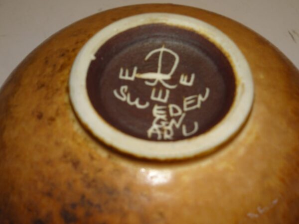 Signatur-stempel-Gunnar Nylund keramik skål i let changerende mat harepels glasur fra Rörstrand