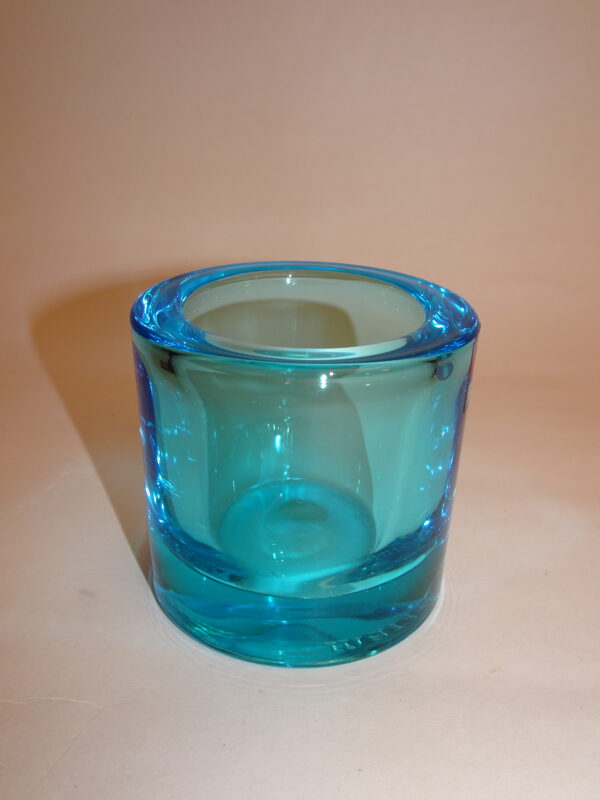 Kivi fyrfadsstage lyseblå, gennemsigtig glas, Iittala for Marimekko