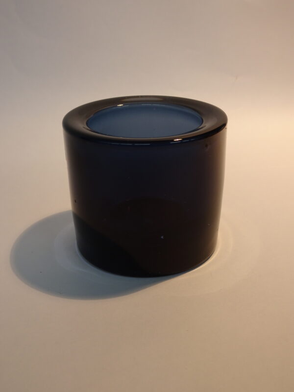 Fyrfadsstage Blueberry Blue H: 6 cm, Kivi, Iittala for Marimekko