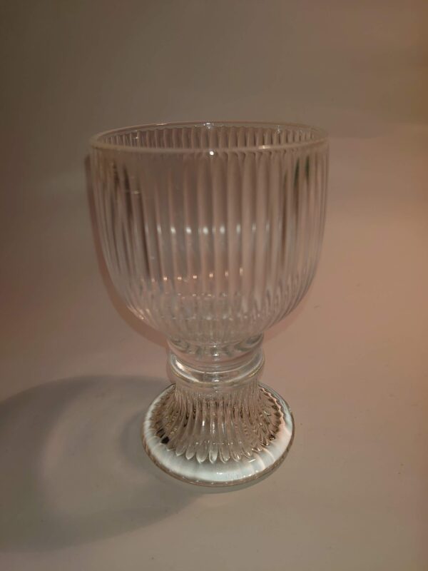 Hvidvinsglas, Viktor, Iittala