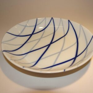 Harlekin stel, hvid porcelæn med blå harlekintern. Dessert tallerken d: 17 cm, Harlekin Danild, Lyngby Porcelæn