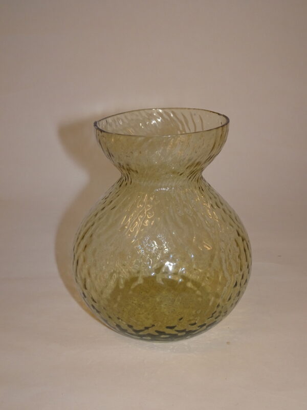 Gammel hyacintglas fra Holmegaard glasværk, lysebrunt glas