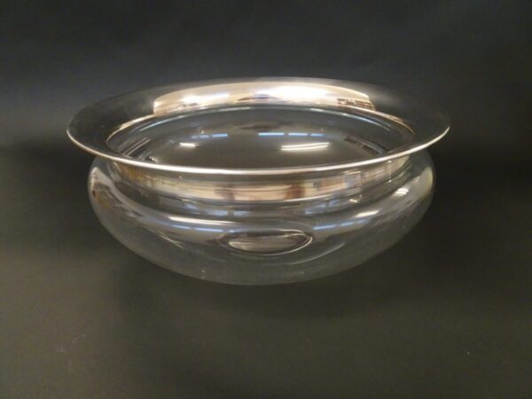 Glasskål d: 26,5 cm klart glas med sølvkant, Saturn, Holmegaard