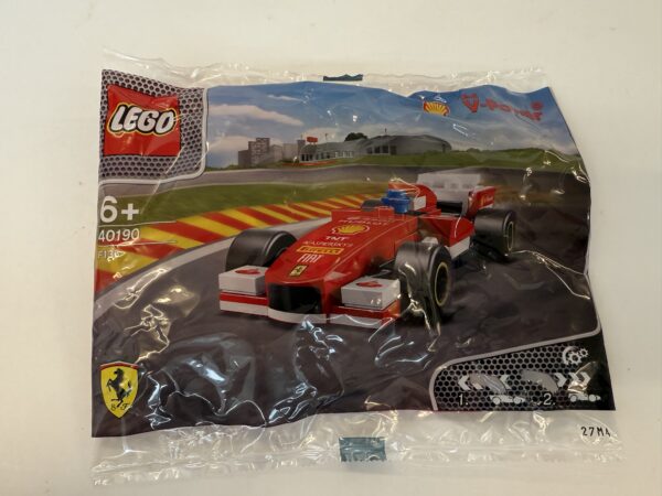 F138 Ferrari, Shell V Power, Lego