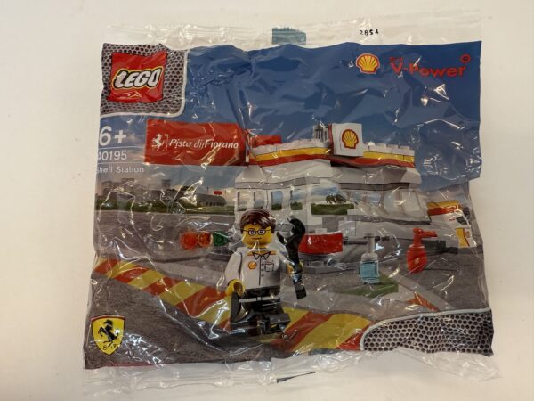 Shell Station, Shell V-Power, Lego