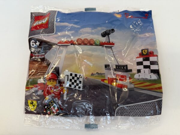 Finish Line & Podium, Shell V-Power, Lego